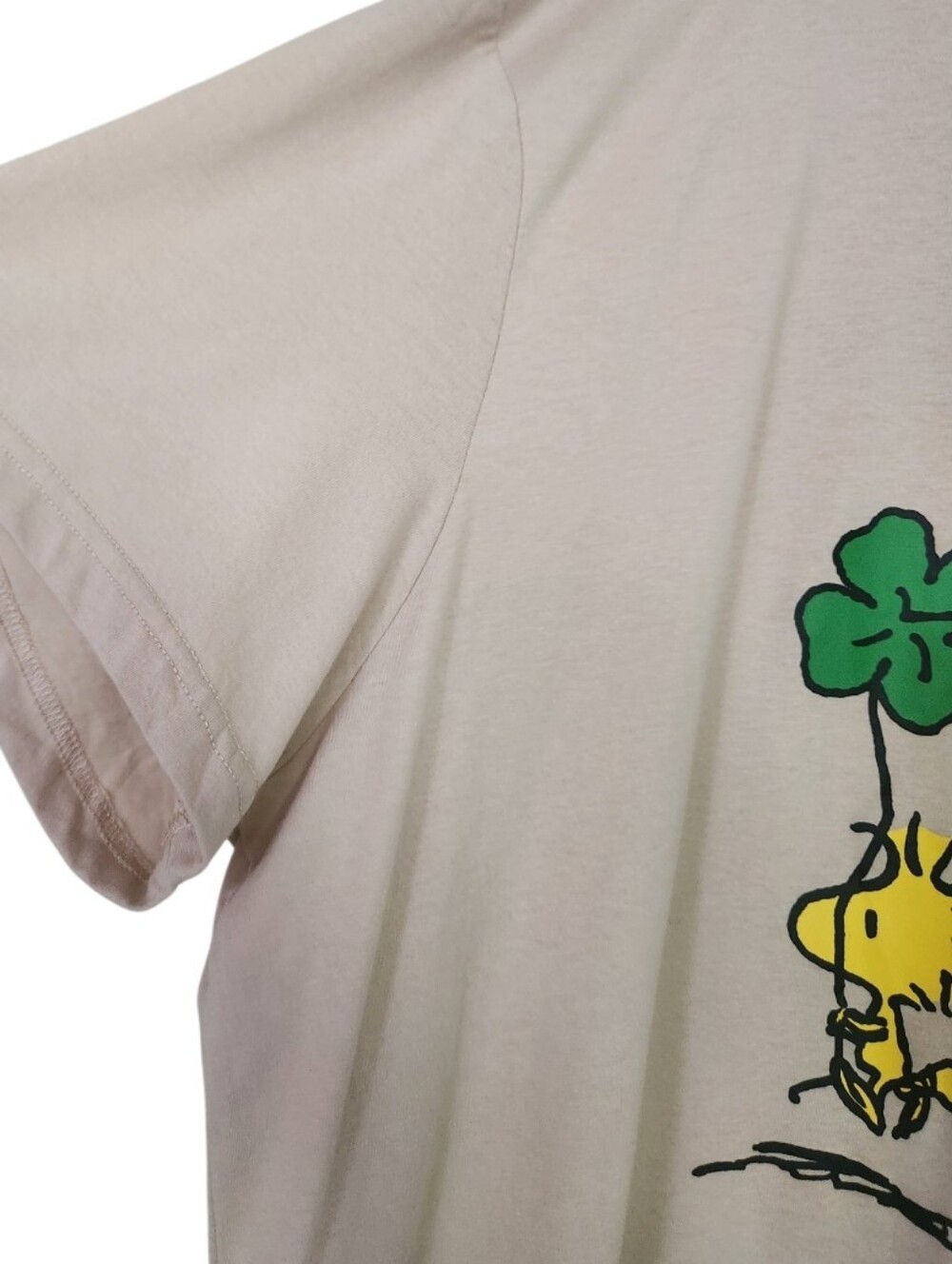 Snoopy Graphic Tee in Beige with Green Accents Sz 3X Nwt - Picture 3 of 3